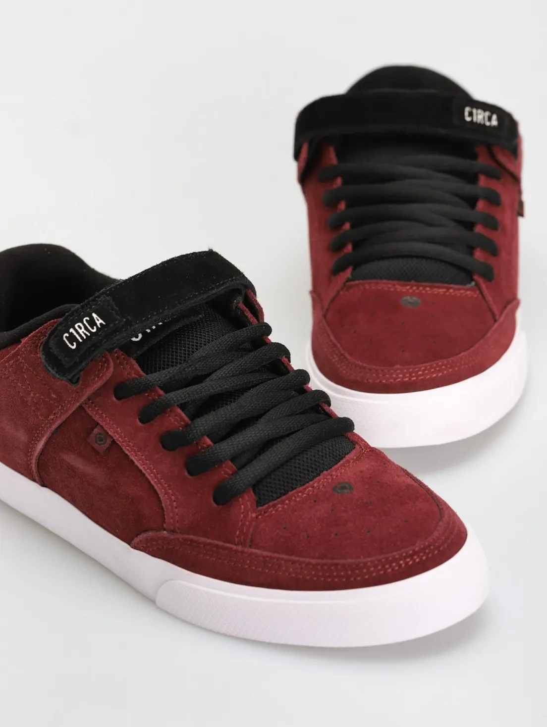 205 Vulc Madder Brown/Black/White