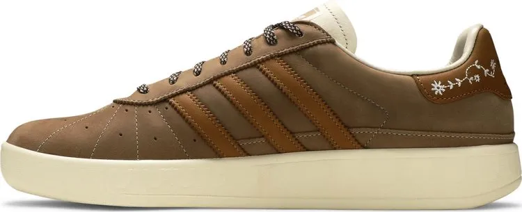 Adidas Oktoberfest x Munchen 'Made in Germany' sneakers, tan