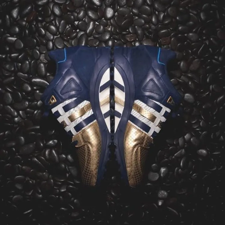 Adidas Ronnie Fieg x EQT Support '93 'NYC's Bravest' Sneakers, Blue