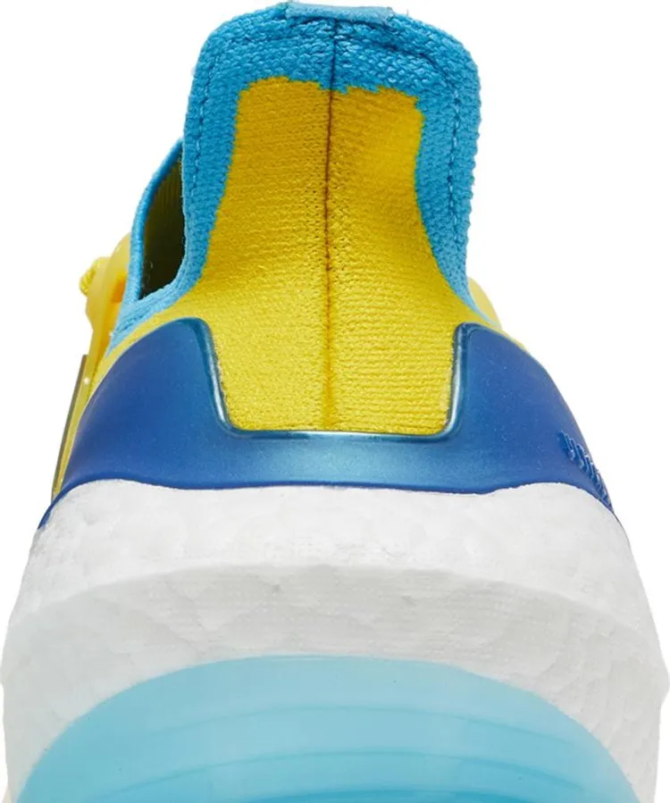 Adidas UltraBoost 22 'Yellow Sky Rush' sneakers, yellow