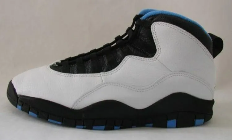 Air Jordan 10 OG Powder Blue, white