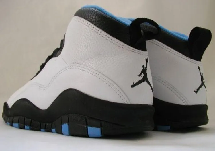 Air Jordan 10 OG Powder Blue, white