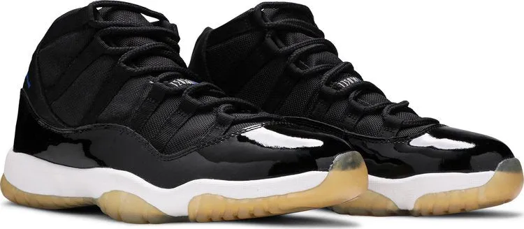 Air Jordan 11 Retro Space Jam 2000 Sneakers, Black