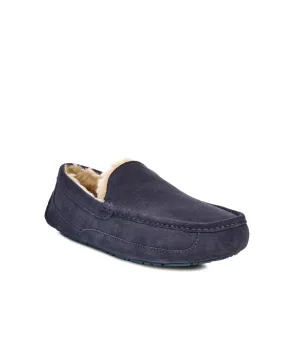 Ascot in True Navy by UGG