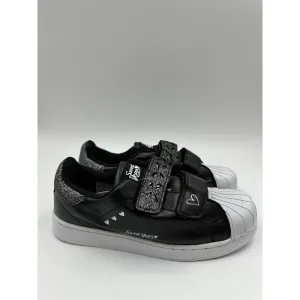 Big Kid Size 4, Black Sneakers with White Toe and Straps with Some Heart Details