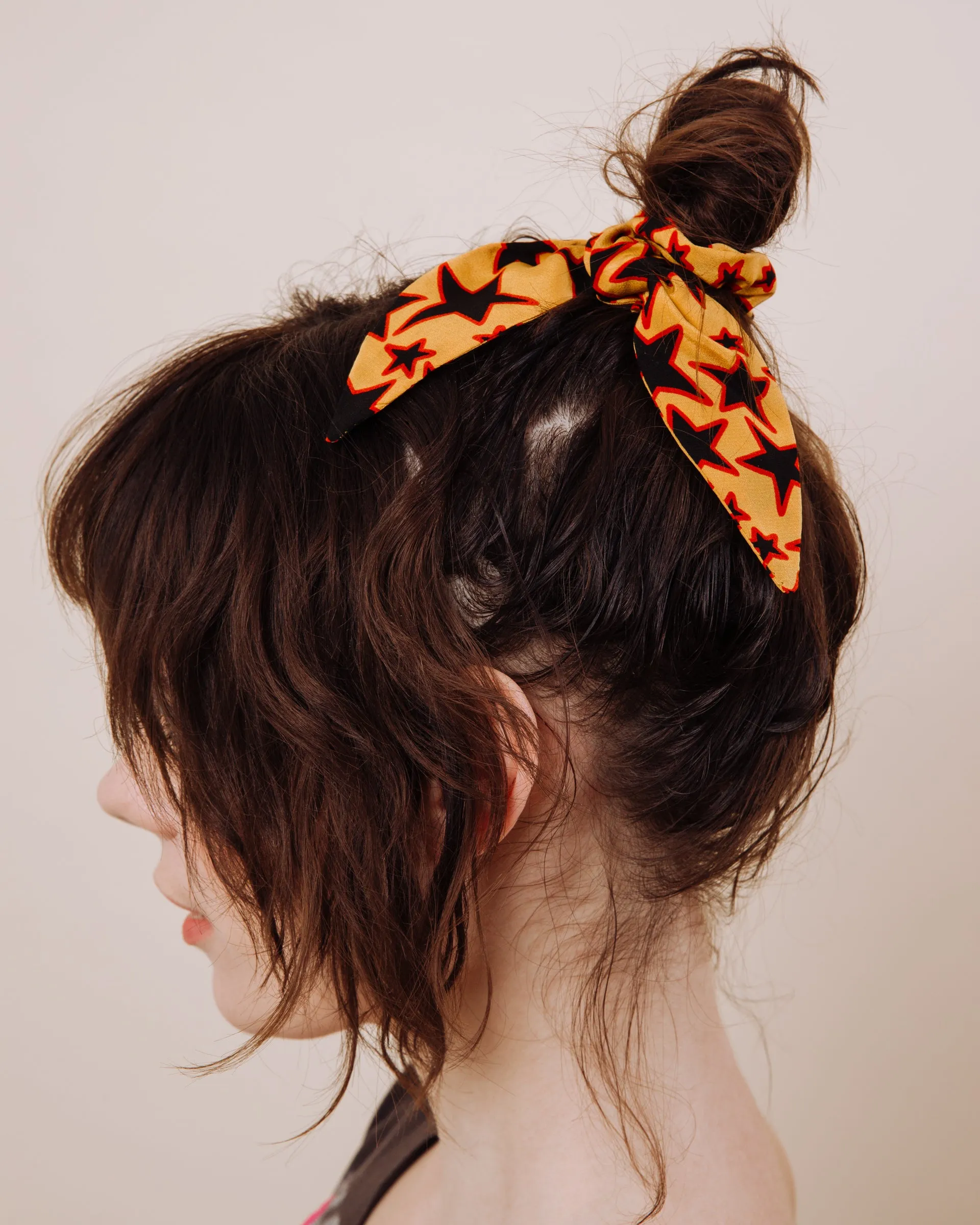 Boogie Shoes - Scrunchie Tie