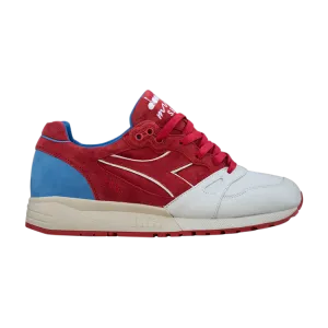 Diadora Bait x DreamWorks x S8000 'Where's Wally' sneakers, red