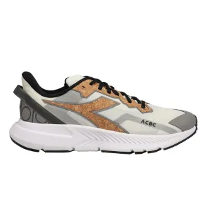 Mythos Blushield Volo 3 x ACBC Running Shoes