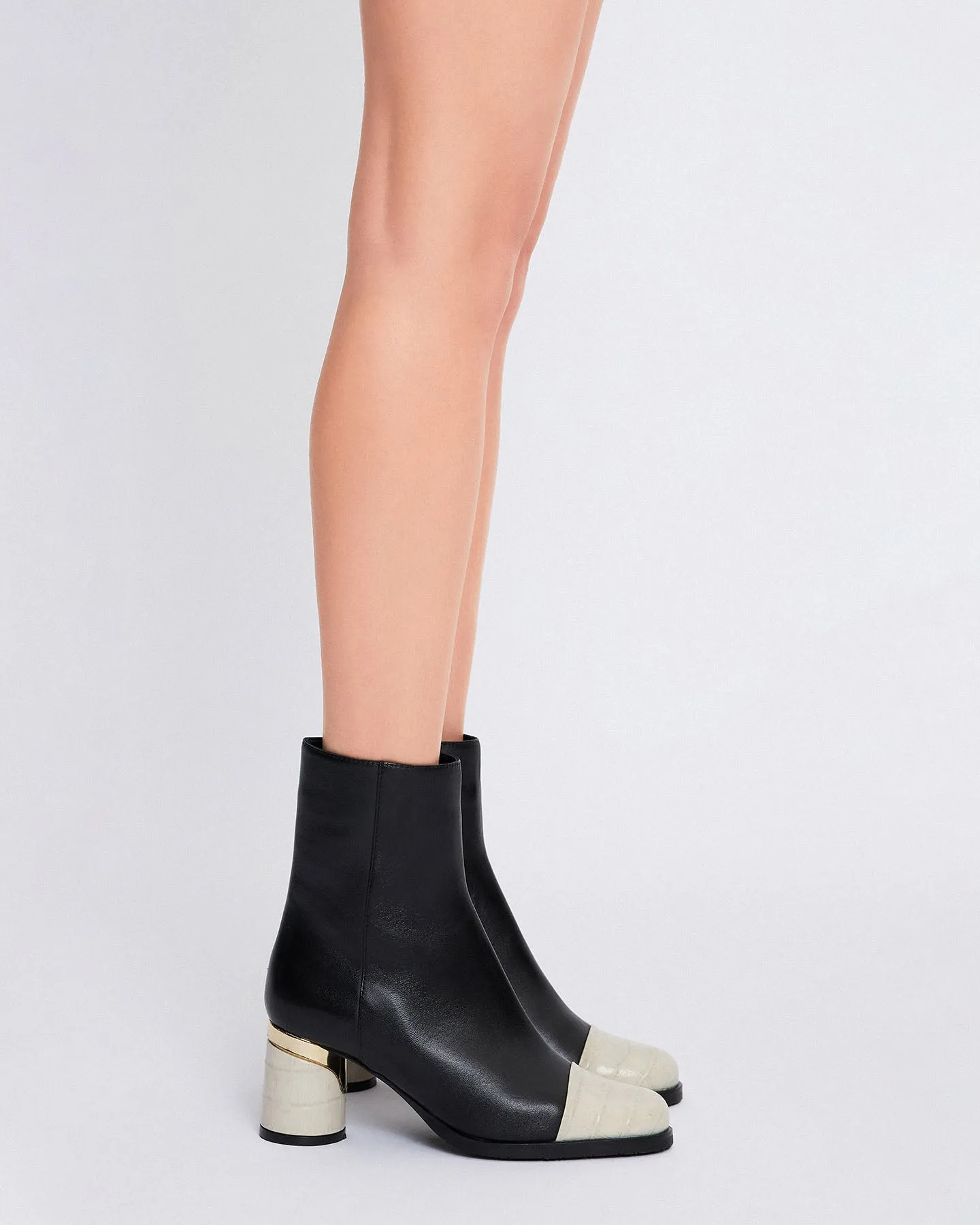 Phoebe Contrast Bootie