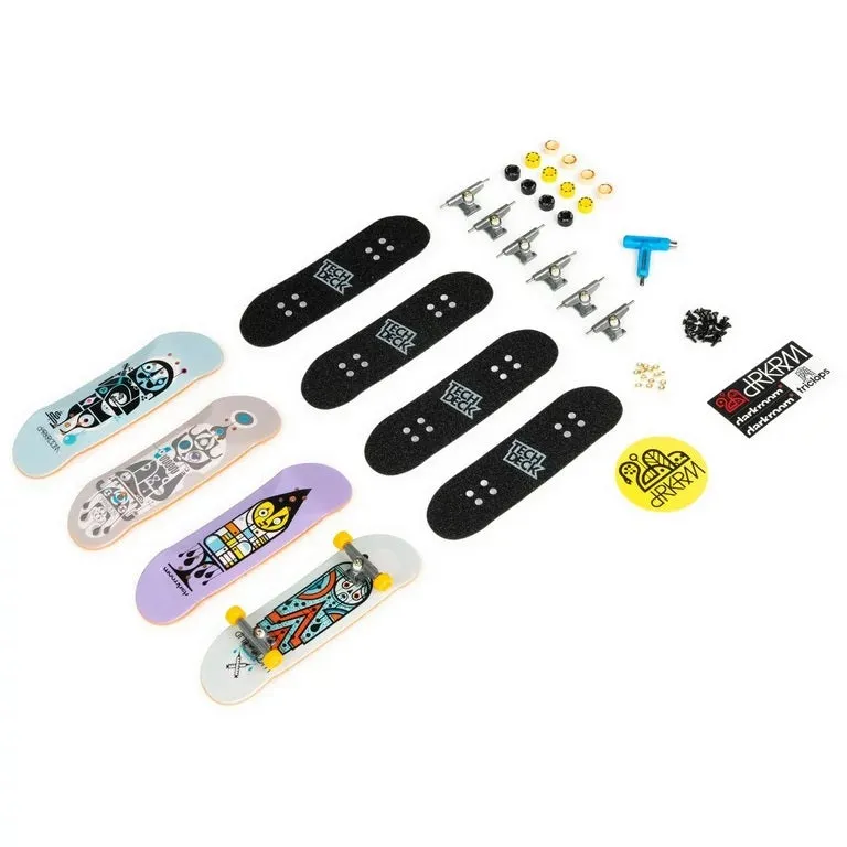 TECH DECK Ultra DLX Fingerboard 4 Pack DARKROOM Mini Skateboards