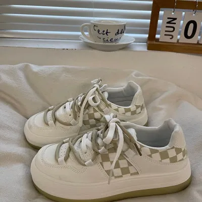 Vintage Aesthetic Monochrome Checkered Print Sneakers